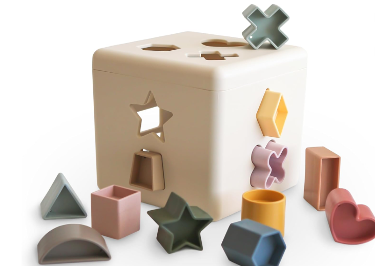mushie shape sorting box